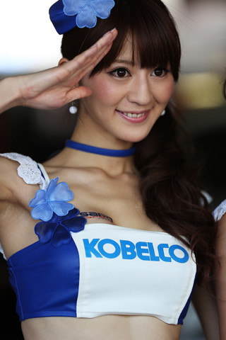 ピットウォーク: レースクイーン