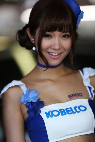 ピットウォーク: レースクイーン