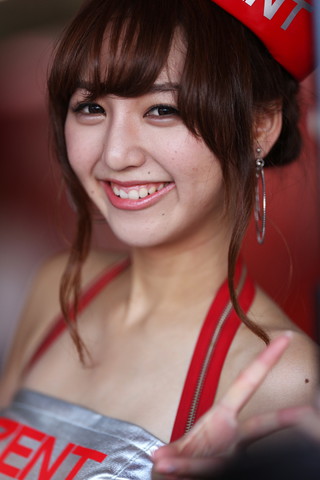 ピットウォーク: レースクイーン