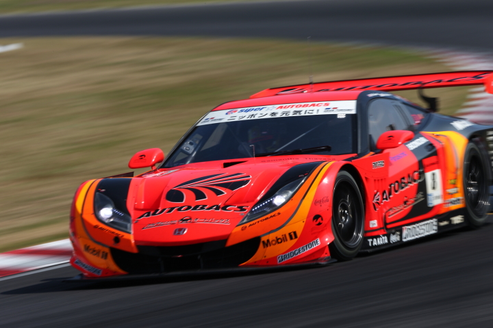 ノックアウト予選Q1: ARTA HSV-010 （ラルフ・ファーマン／松浦孝亮組）