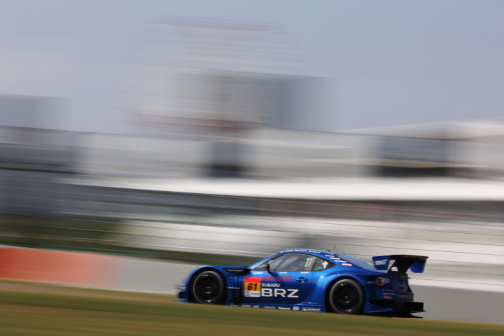 ノックアウト予選Q2: SUBARU BRZ R&D SPORT（山野哲也／佐々木孝太／井口卓人組）