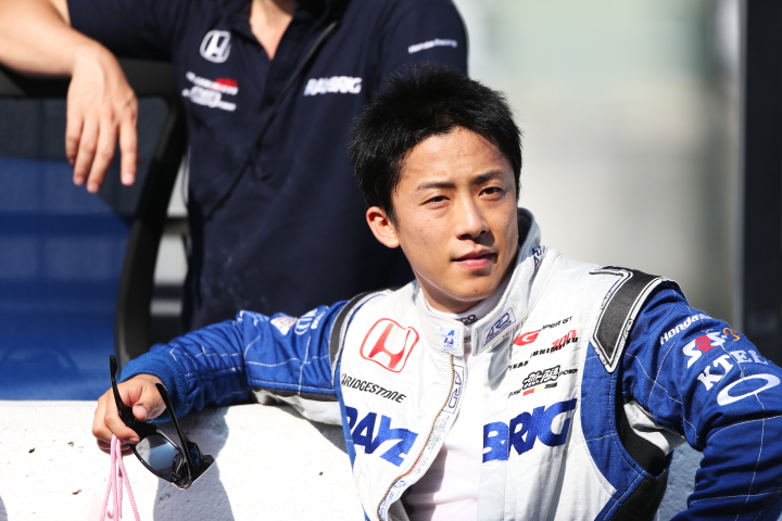 ノックアウト予選Q2: 伊沢拓也（RAYBRIG HSV-010）