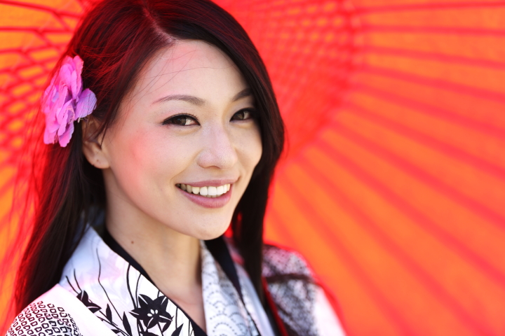 ノックアウト予選Q2: レースクイーン