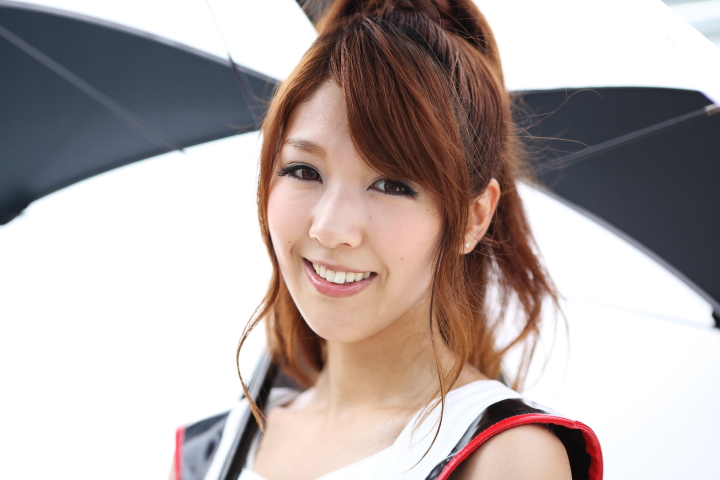 ピットウォーク: レースクイーン