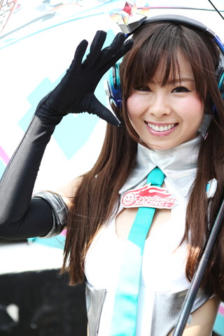 ピットウォーク: レースクイーン