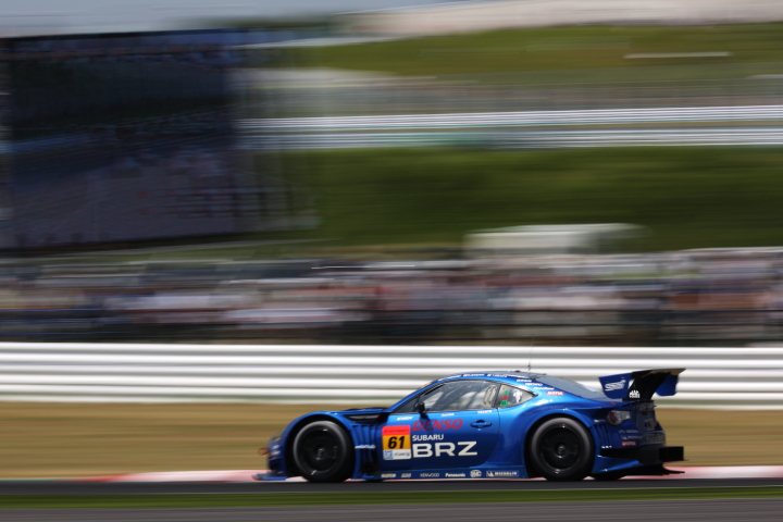 決勝レース: SUBARU BRZ R&D SPORT（山野哲也／佐々木孝太／井口卓人組）