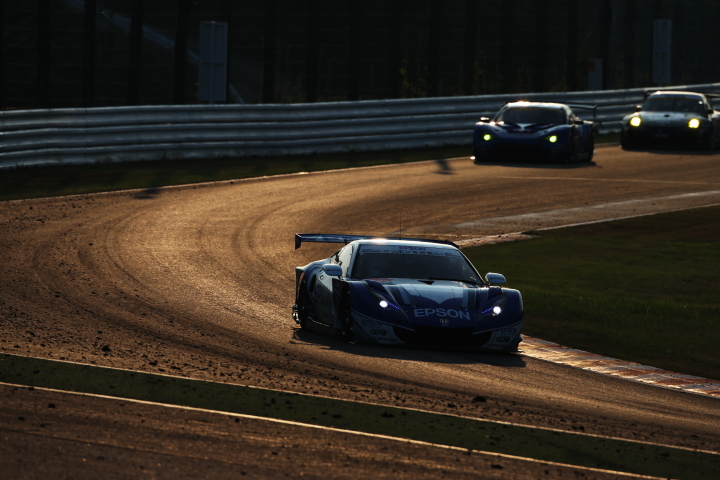 決勝レース: Epson HSV-010（道上龍／中嶋大祐組）