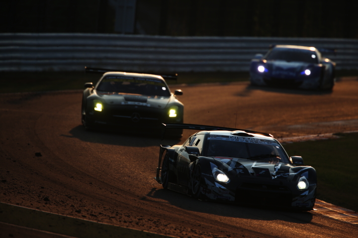 決勝レース: REITO MOLA GT-R （本山哲／関口雄飛組）