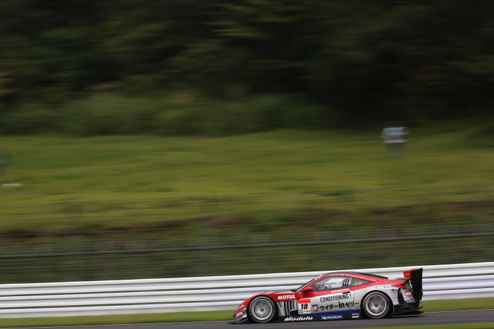 公式練習: GT500:ウイダー モデューロ HSV-010（山本尚貴／フレデリック・マコヴィッキィ組）