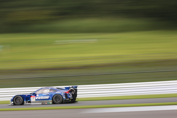 公式練習: GT500:KEIHIN HSV-010（塚越広大／金石年弘組）