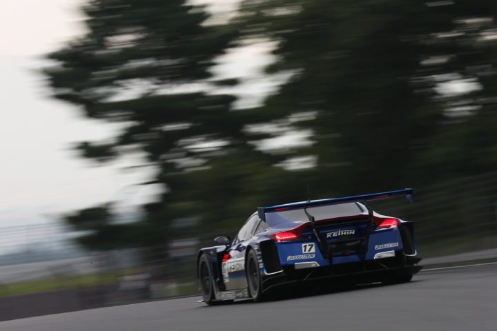 ノックアウト予選Q1: 塚越広大（GT500:KEIHIN HSV-010）