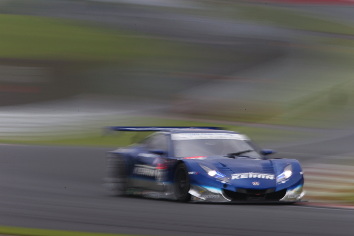 ノックアウト予選Q2: 金石年弘（GT500:KEIHIN HSV-010）