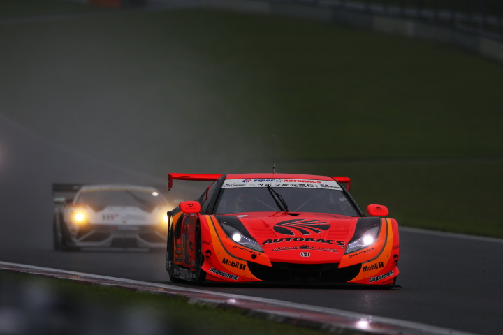 フリー走行: GT500:ARTA HSV-010（ラルフ・ファーマン／松浦孝亮組）