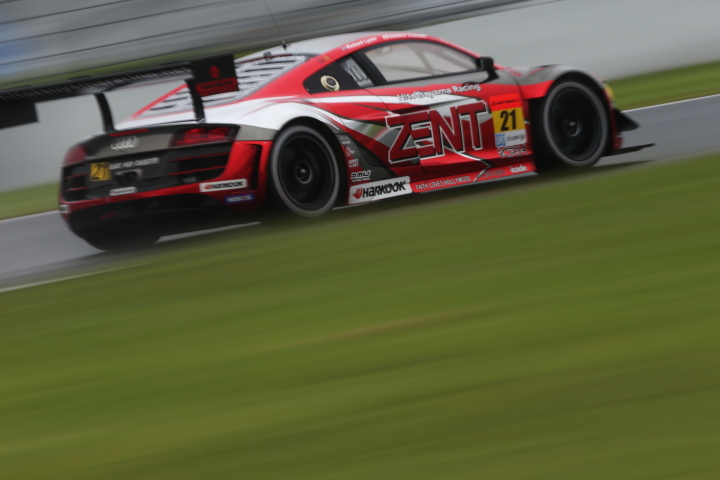 フリー走行: GT300:ZENT Audi R8 LMS ultra（都筑晶裕／リチャード・ライアン組）