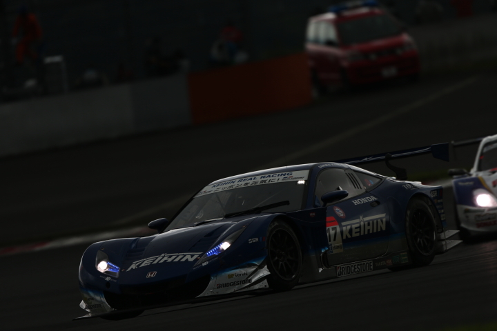 決勝レース: GT500:KEIHIN HSV-010（塚越広大／金石年弘組）
