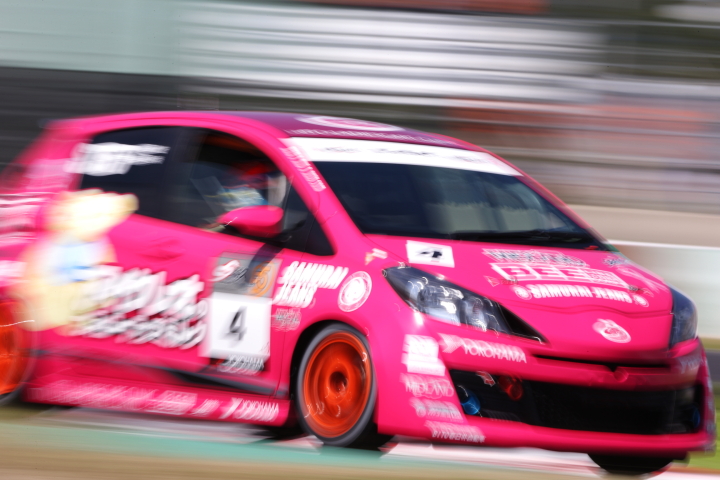 Aドライバー公式予選: 伊藤俊哉（ST-5:アイクレオ&サムライジーンズ&ビーラインTSK Vitz）