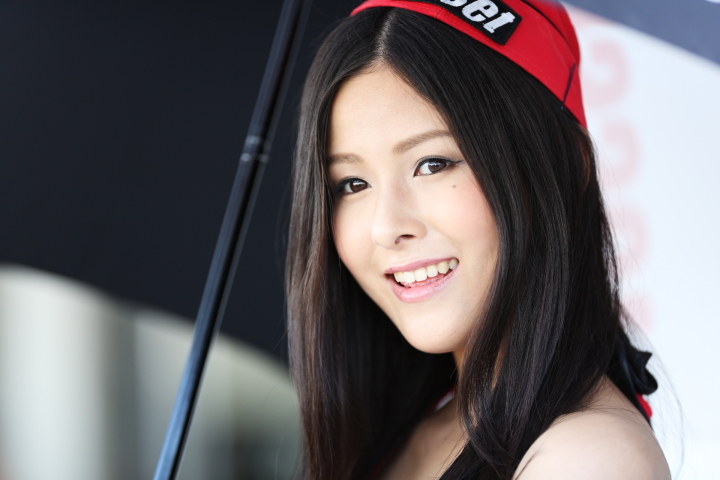 ピットウォーク: レースクイーン