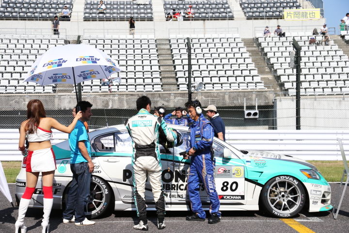 第1レース: ST-3:PETRONAS TWS GS350（佐藤晋也／吉本大樹／脇阪薫一組）