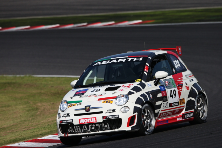 第1レース: 檜井保孝（ST-4:ADFS アバルト 695 アセットコルセ）