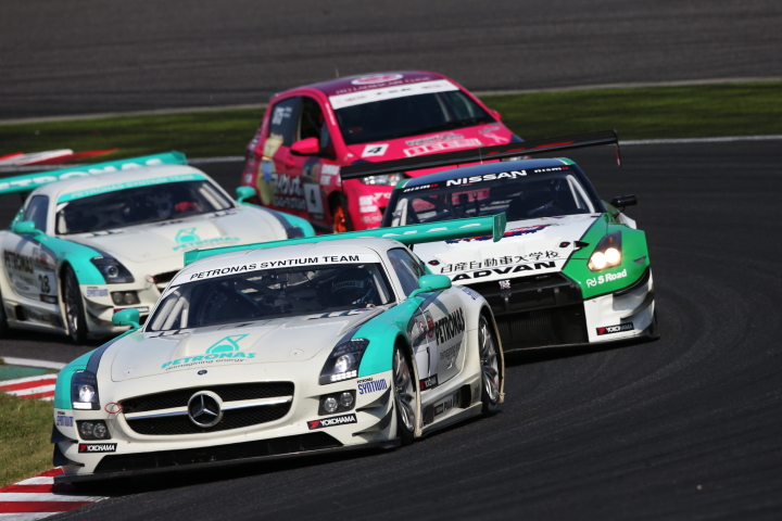 第1レース: 谷口信輝（GT3:PETRONAS SYNTIUM SLS AMG GT3）