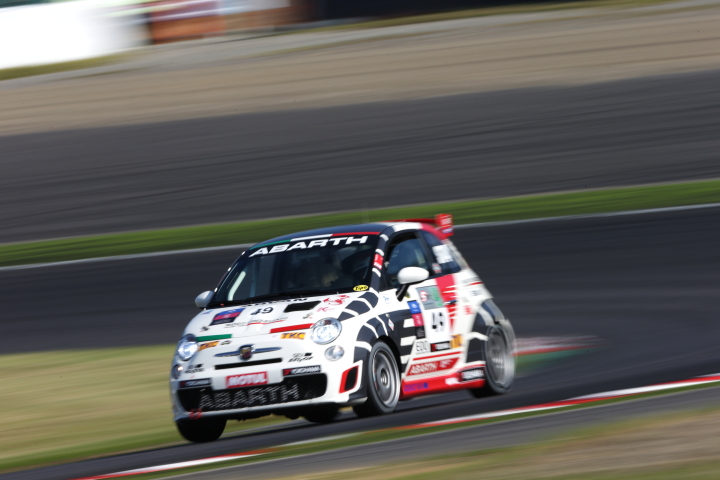 第1レース: 檜井保孝（ST-4:ADFS アバルト 695 アセットコルセ）