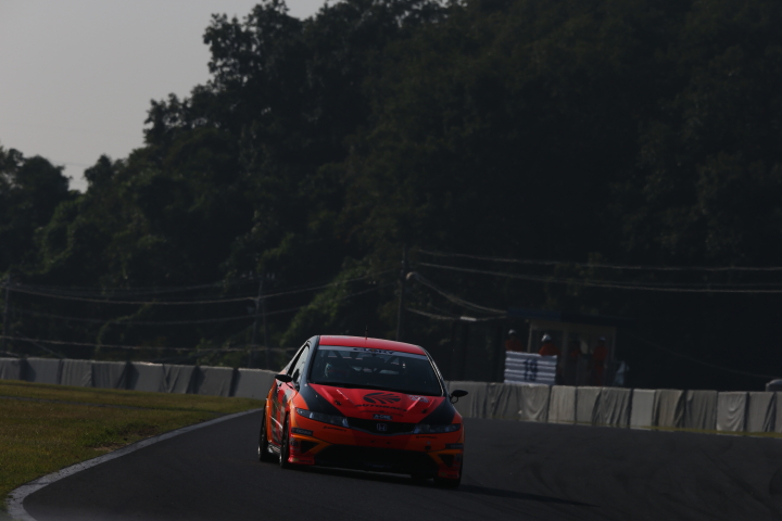 フリー走行: ST-4:オートバックス.GLORY-R.FN2（北川剛／野間一／藤田弘幸組）