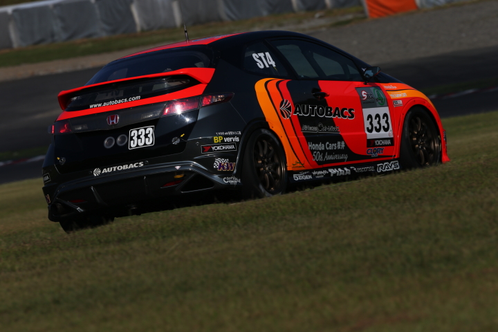 フリー走行: ST-4:オートバックス.GLORY-R.FN2（北川剛／野間一／藤田弘幸組）