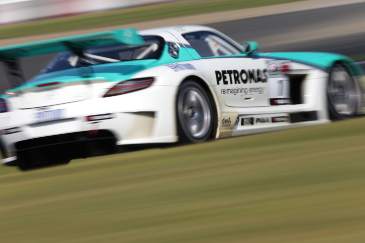 フリー走行: GT3:PETRONAS SYNTIUM SLS AMG GT3（ドミニク・アン／谷口信輝／メルビン・モー組）