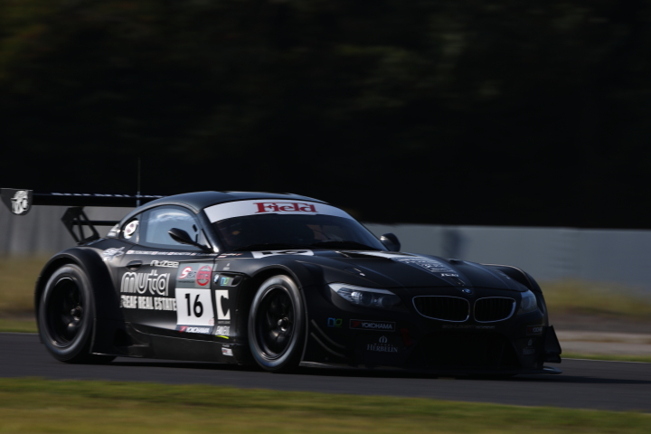 フリー走行: GT3:muta TRIGGERS BMW（ヒロ・ニシダ／堀田誠組）