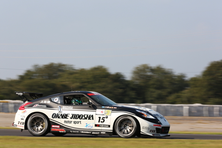 フリー走行: ST-3:岡部自動車DIXCELチームテツヤZ34（長島正明／田中哲也／杉林健一組）