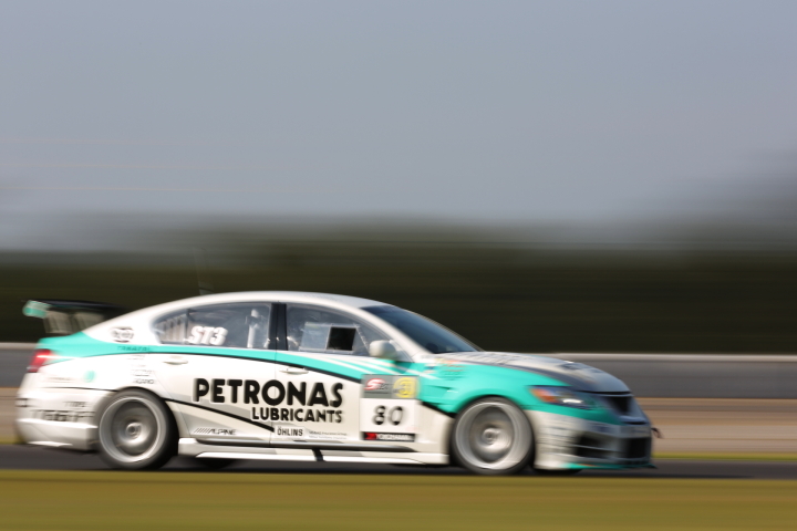フリー走行: ST-3:PETRONAS TWS GS350（佐藤晋也／吉本大樹／脇阪薫一組）