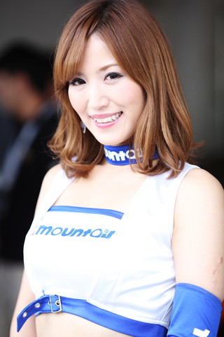 ピットウォーク: レースクイーン