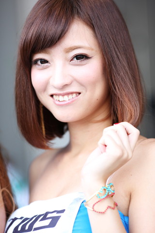 ピットウォーク: レースクイーン