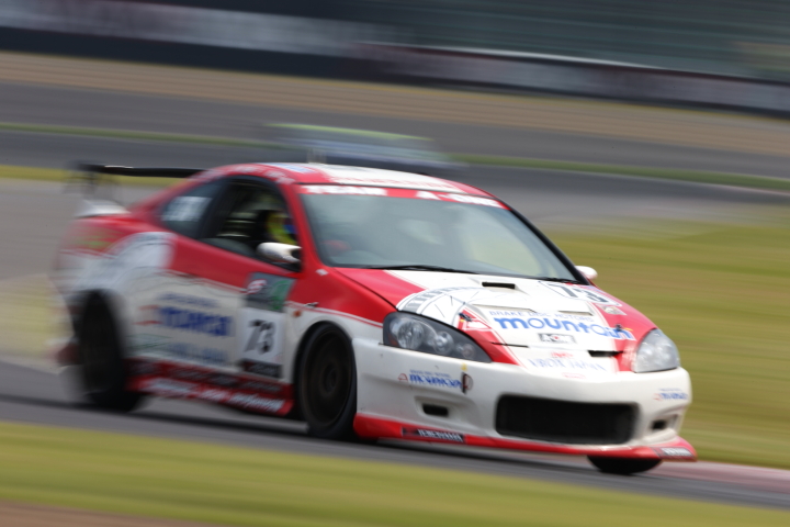 第3レース: 山崎学（ST-4:mountain.VBOXJAPAN.YH.DC5）