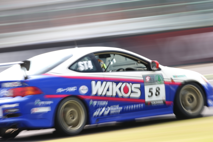 第3レース: 山田隆行（ST-4:ウィンマックスTEINワコーズKRP☆DC5）