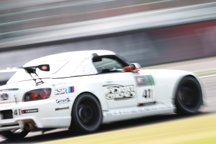第3レース: 長野賢也（ST-4:TRACY SPORTS ings S2000）