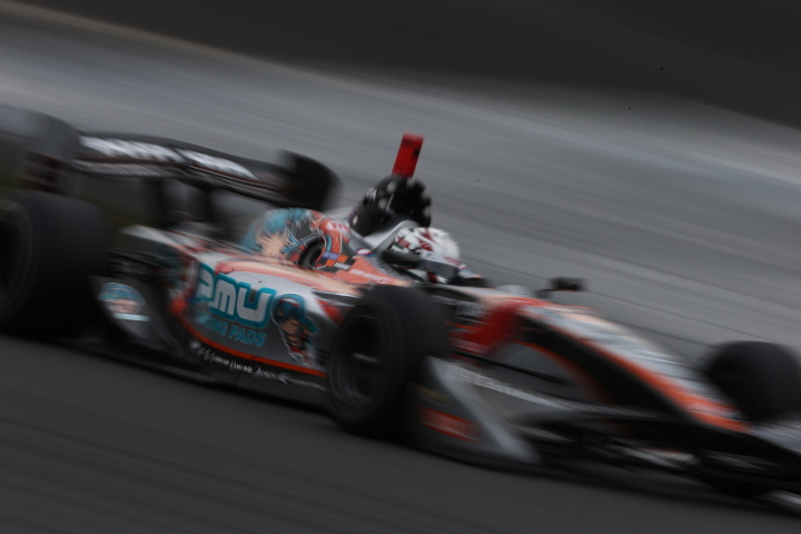 平手晃平（P.MU/CERUMO·INGING）