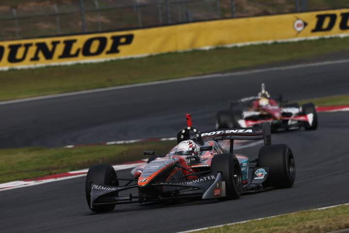 平手晃平（P.MU/CERUMO·INGING）