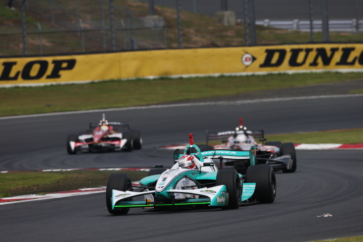 中嶋一貴（PETRONAS TEAM TOM’S）