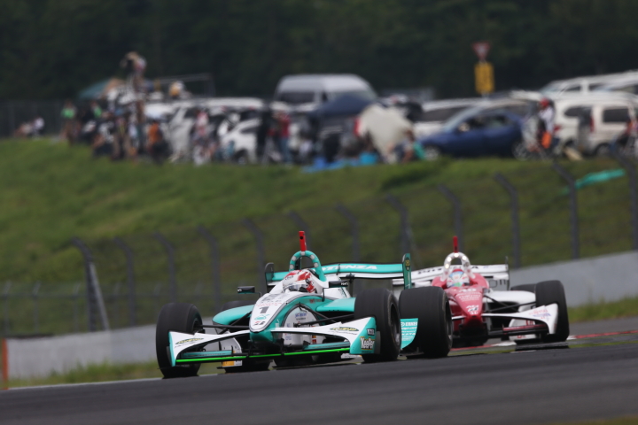 中嶋一貴（PETRONAS TEAM TOM’S）