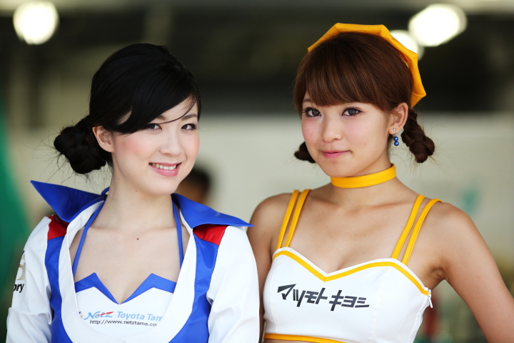 レースクイーン