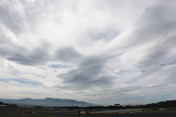 プリウスコーナー