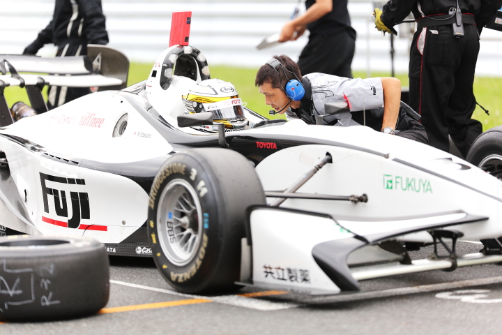 安田裕信（KONDO RACING）