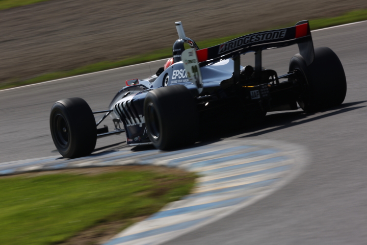 フリー走行1回目: 小暮卓史（NAKAJIMA RACING）