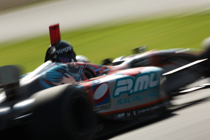 フリー走行1回目: 平手晃平（P.MU/CERUMO·INGING）