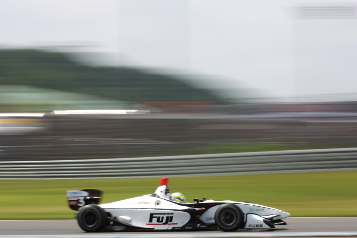 公式予選: 安田裕信（KONDO RACING）