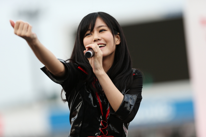 前夜祭:  KAMEN RIDER GIRLS スペシャルライブステージ