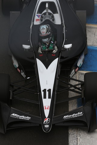 フリー走行2回目: 中山友貴（HP REAL RACING）