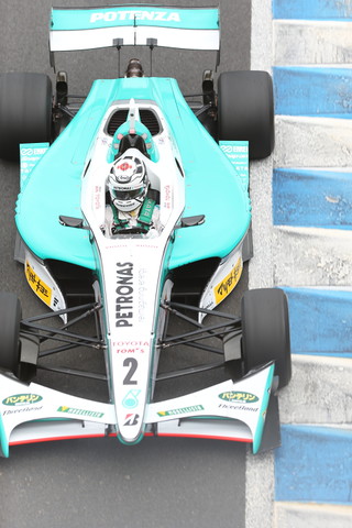 フリー走行2回目: アンドレ・ロッテラー（PETRONAS TEAM TOM’S）