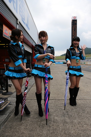 2輪のレースクイーン